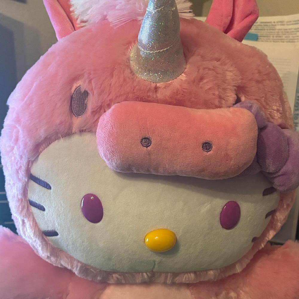 Hello Kitty Halloween Greeter